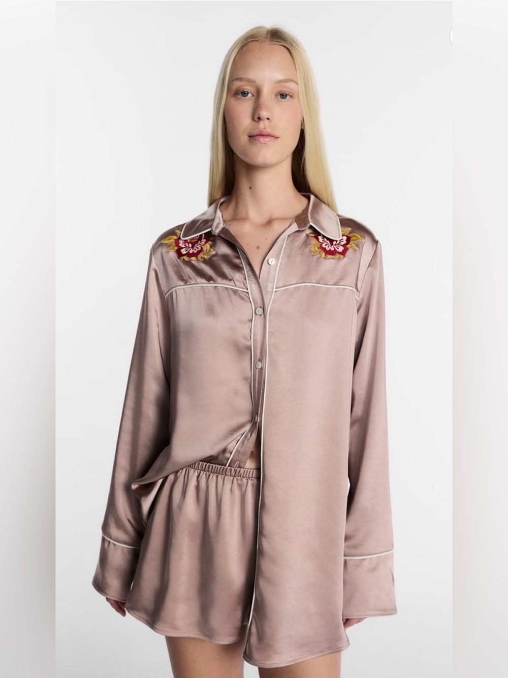 A566 Kacey Lee Silk-Feel Embroidered Satin Long Sleep Shirt NWT